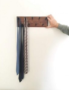 18 DIY Tie Rack Projects - DIYsCraftsy